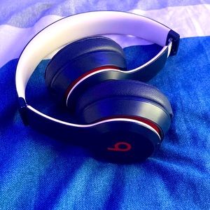 Beats by Dre headphones